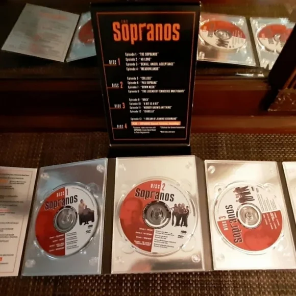 SOPRANOS - THE COMPLETE FIRST Season DVD - Picture 4 of 6